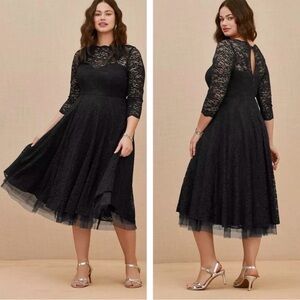 Torrid Black Lace Long Sleeve Dress